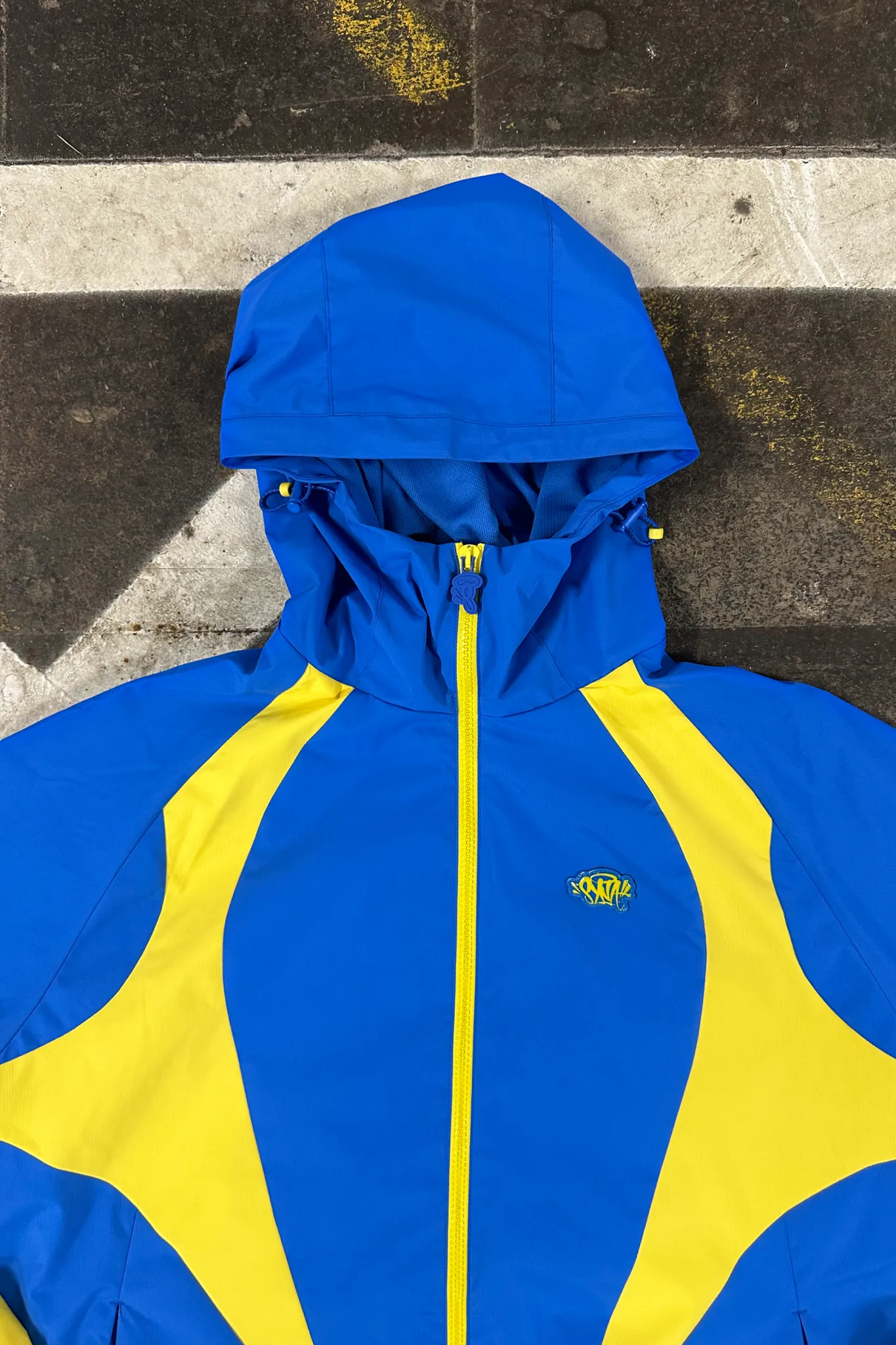 VORTEX WOVEN SHORT TRACKSUIT – BLUE/YELLOW - Image 3