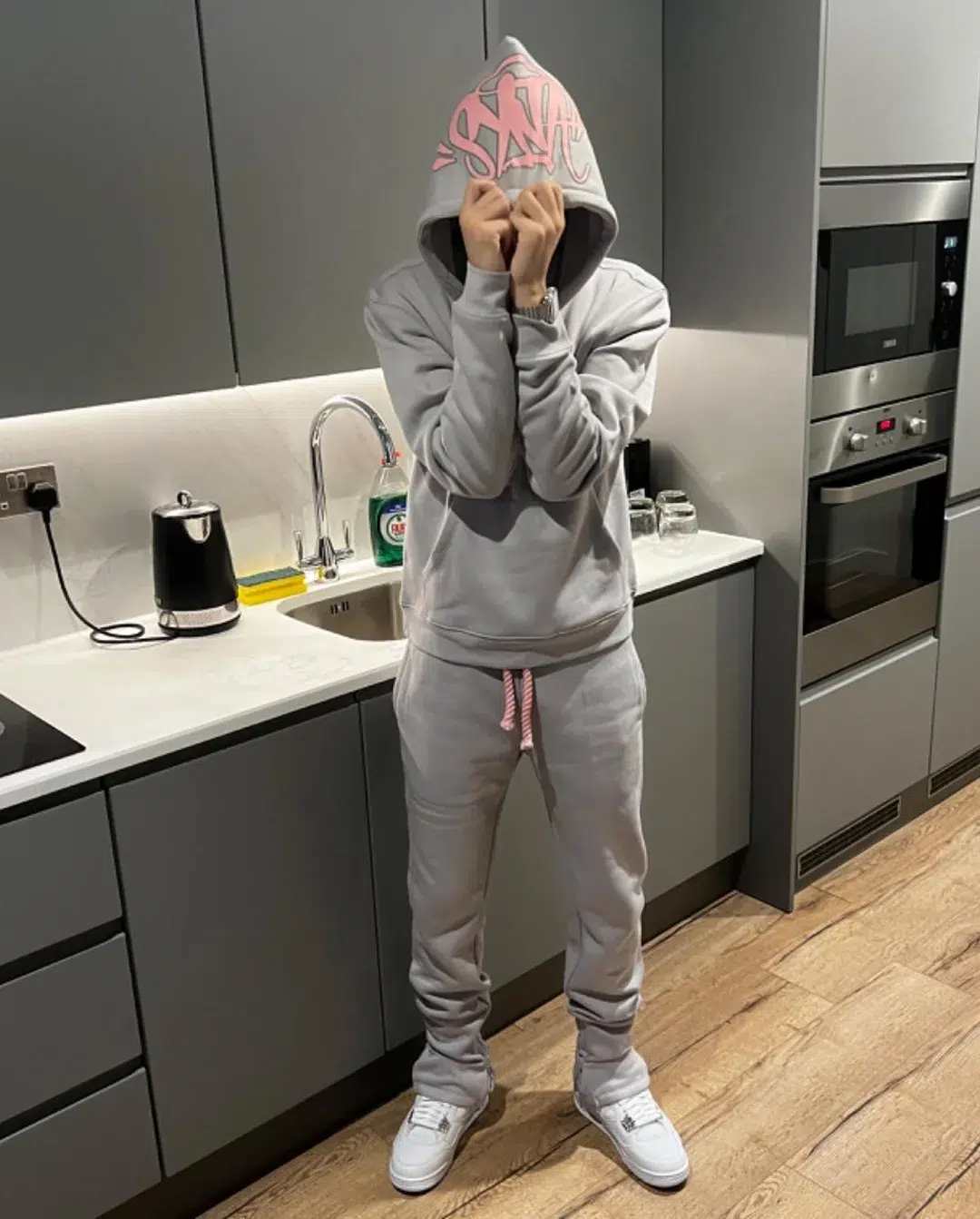 Synaworld OG Syna Tracksuit – Grey/Pink - Image 3